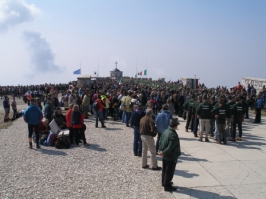Cerimonia a Cima Grappa