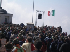 Cerimonia a Cima Grappa