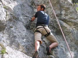 Foto di arrampicata in falesia 