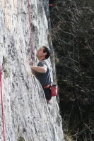 Foto di arrampicata in falesia 