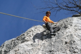 Foto di arrampicata in falesia 