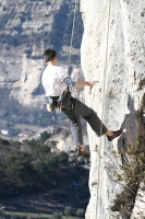 Foto di arrampicata in falesia 