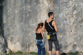 Foto di arrampicata in falesia 