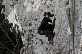 Foto di arrampicata in falesia 