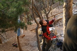 Foto di arrampicata in falesia 