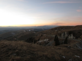 26 dicembre 2015 camminata in Grappa al tramonto e ricognizione Carlo