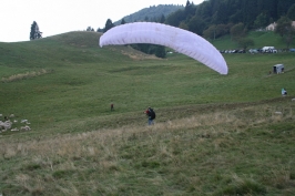 Foto campetto prova di parapendio