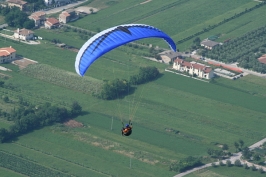 Foto Varie volo libero sul Grappa