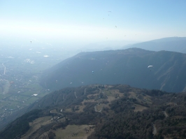 Foto Varie volo libero sul Grappa