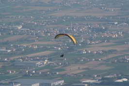 Foto Varie volo libero sul Grappa