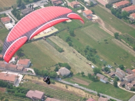 Volo libero sul Grappa