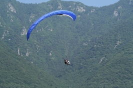 Volo libero sul Grappa