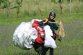 Volo libero sul Grappa