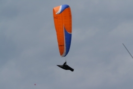 Volo libero sul Grappa